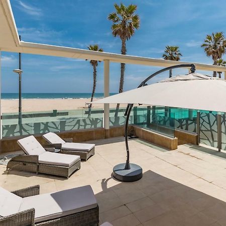 Luxury Beach Front Apartment With Pool Valencia Exterior foto